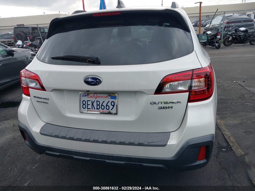 2018 SUBARU OUTBACK TOURING - 4S4BSETC5J3345283
