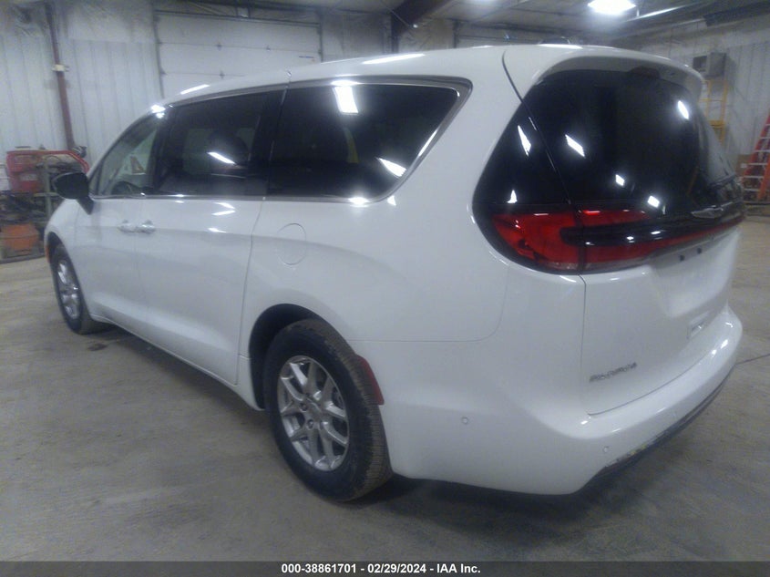 2024 CHRYSLER PACIFICA TOURING L - 2C4RC1BG3RR124586