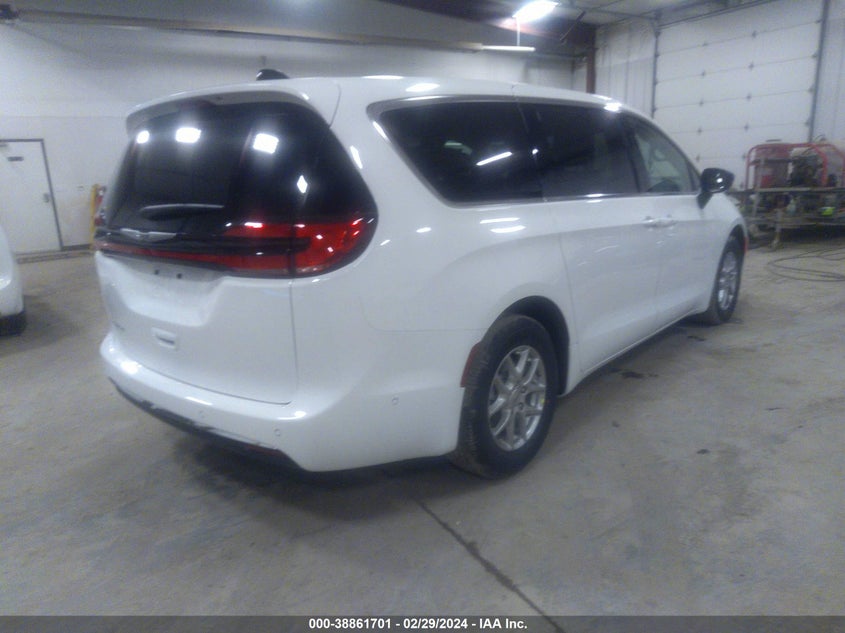2024 CHRYSLER PACIFICA TOURING L - 2C4RC1BG3RR124586