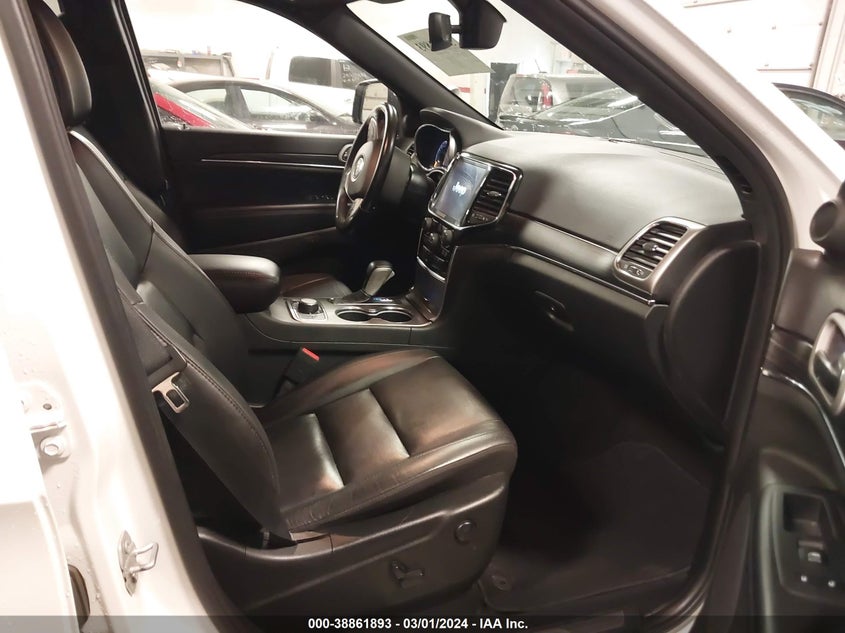 VIN 1C4RJFBG2LC310509 2020 JEEP GRAND CHEROKEE LIMITED 4X4