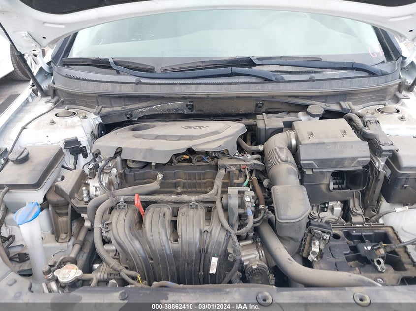 VIN 5NPE24AF7JH688075 2018 HYUNDAI SONATA SE