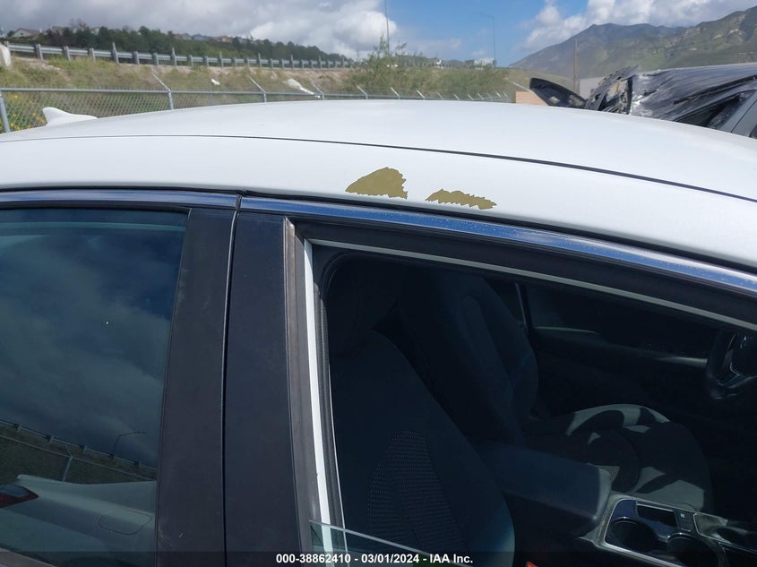 VIN 5NPE24AF7JH688075 2018 HYUNDAI SONATA SE