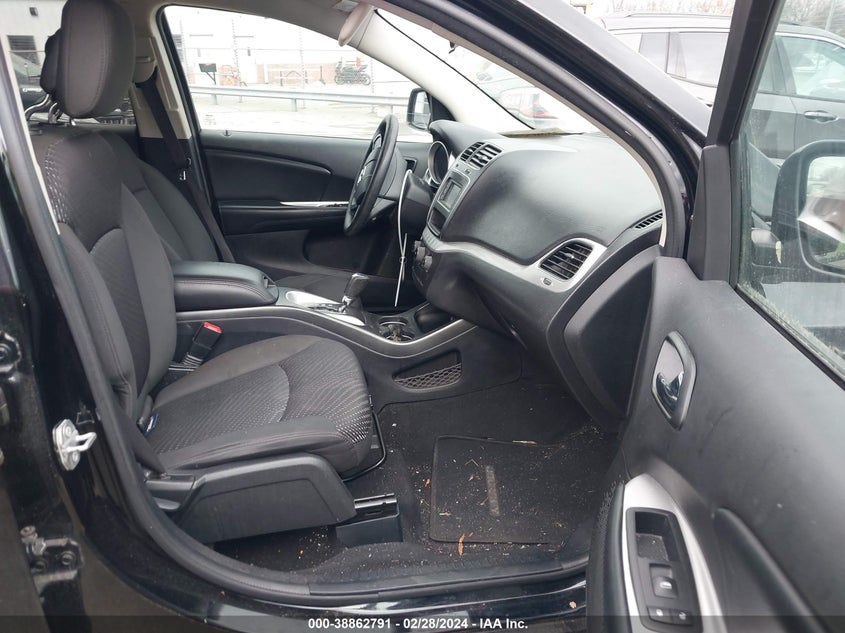 VIN 3C4PDCBG1HT531513 2017 DODGE JOURNEY SXT