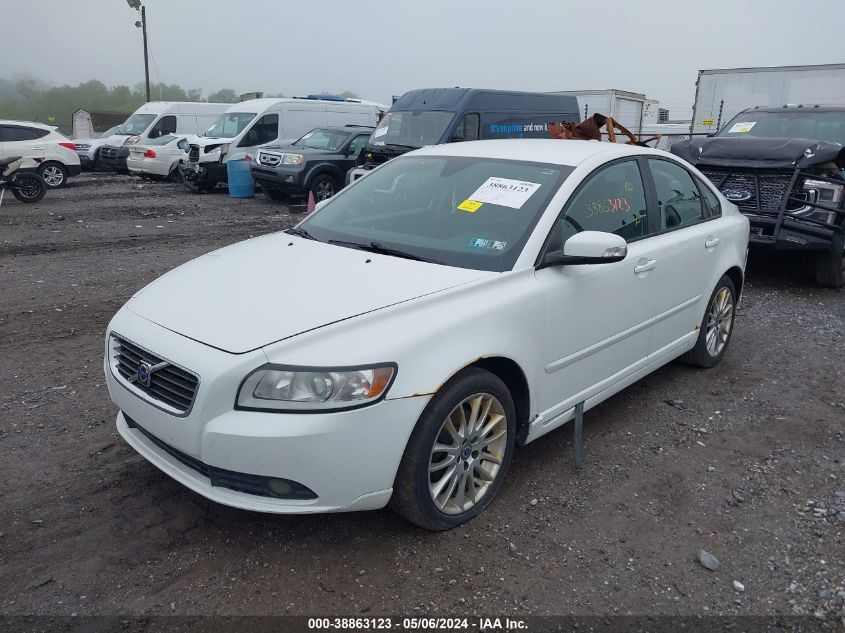 2010 Volvo S40 2.4I VIN: YV1382MS0A2505095 Lot: 38863123