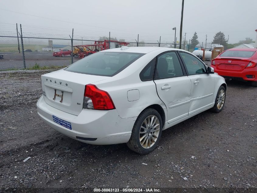 2010 Volvo S40 2.4I VIN: YV1382MS0A2505095 Lot: 38863123