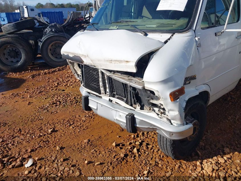 1995 Chevrolet G30 VIN: 1GBHG31K4SF137916 Lot: 38863358