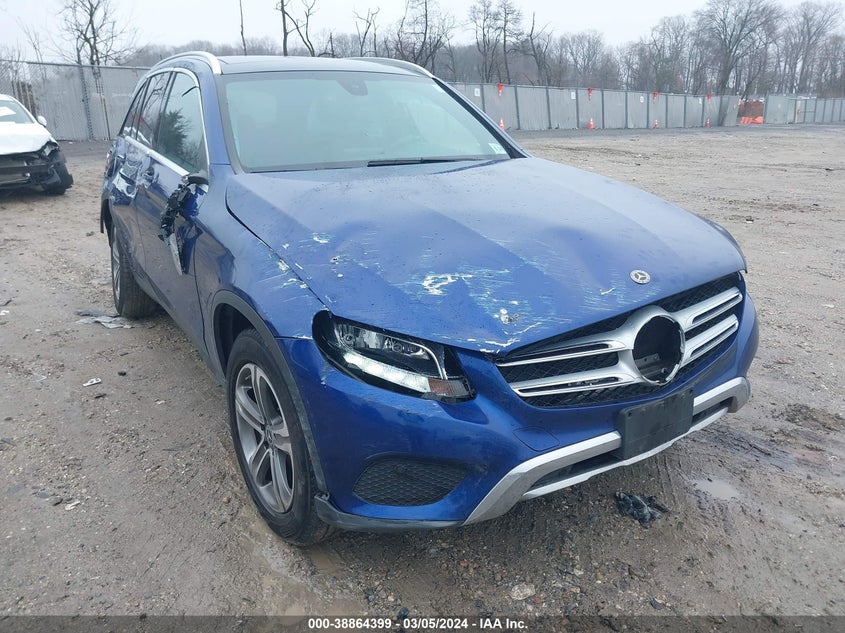 VIN WDC0G4KB9KV181648 2019 MERCEDES-BENZ GLC 300 4MATIC