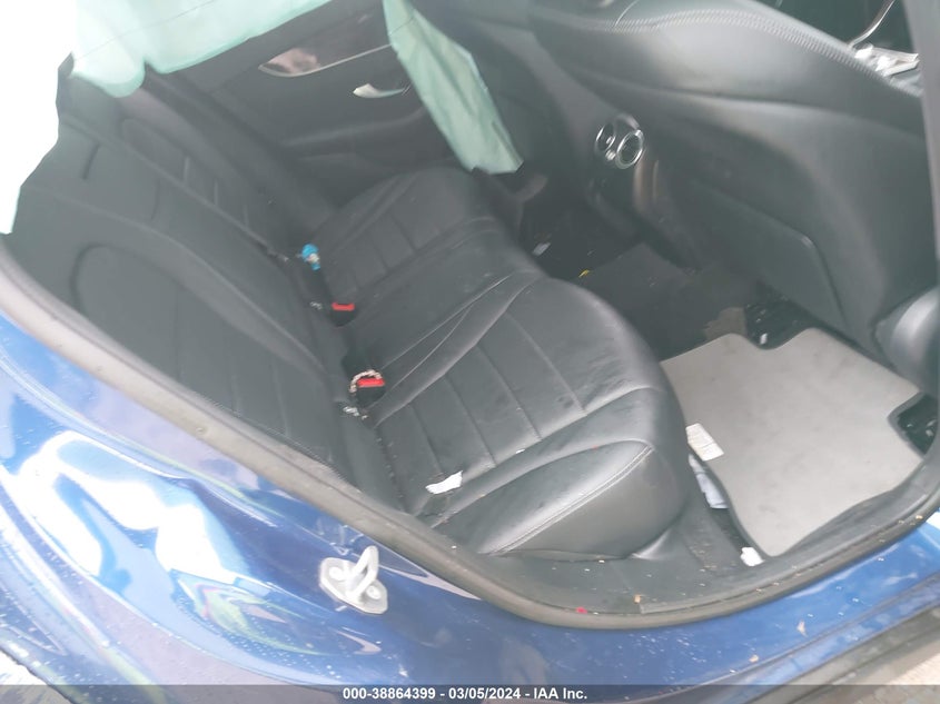 VIN WDC0G4KB9KV181648 2019 MERCEDES-BENZ GLC 300 4MATIC
