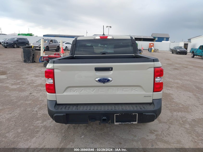 VIN 3FTTW8J98RRA47992 2024 FORD MAVERICK XLT