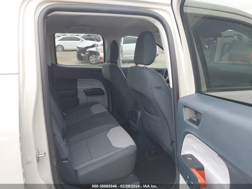 VIN 3FTTW8J98RRA47992 2024 FORD MAVERICK XLT