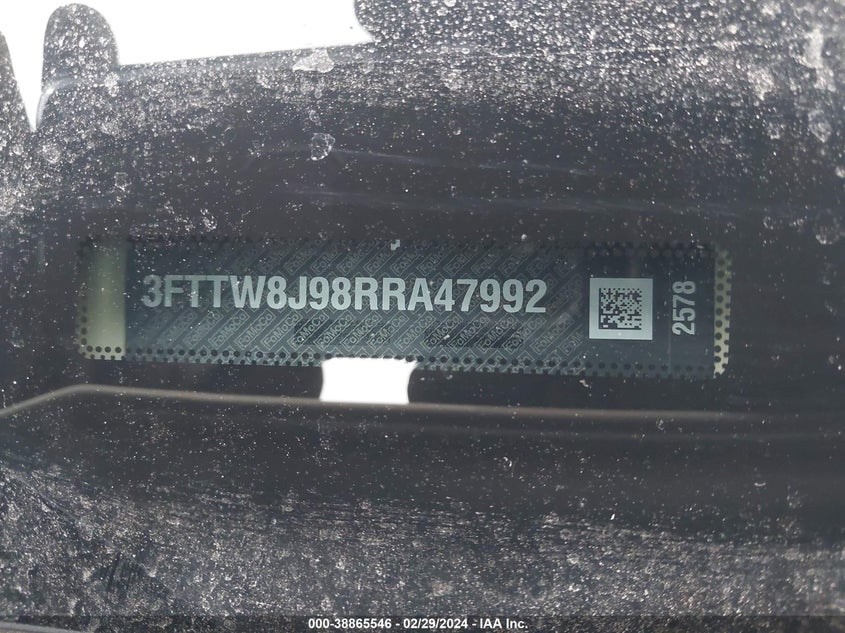 VIN 3FTTW8J98RRA47992 2024 FORD MAVERICK XLT