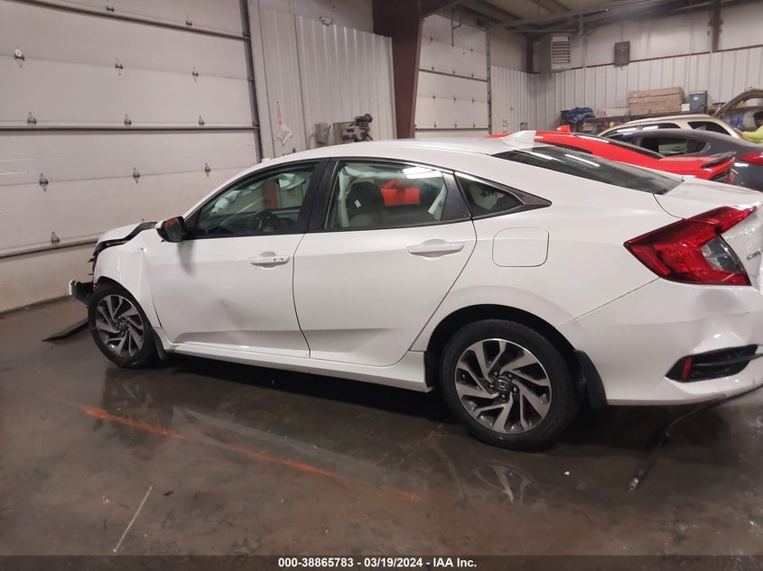 VIN 19XFC2F71HE020018 2017 HONDA CIVIC EX