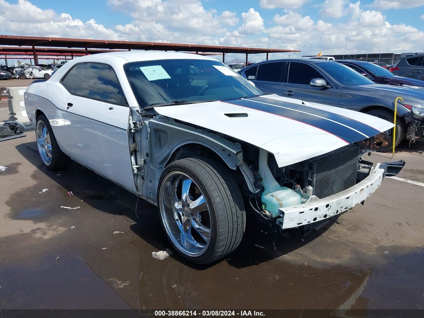 2013 DODGE CHALLENGER VIN: 2C3CDYAG3DH573945