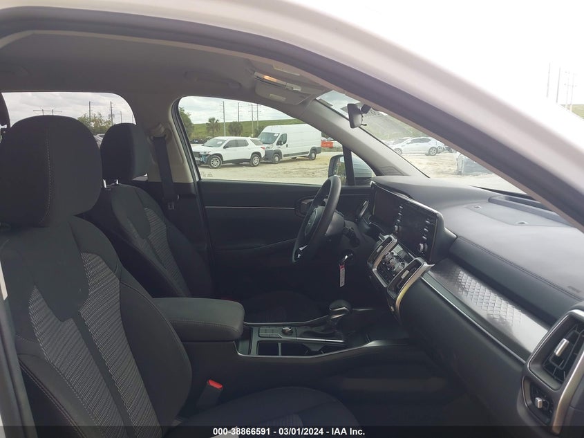 2023 KIA SORENTO 2.5L I-4 DI, DOHC, V(VIN: 5XYRG4LC9PG189106