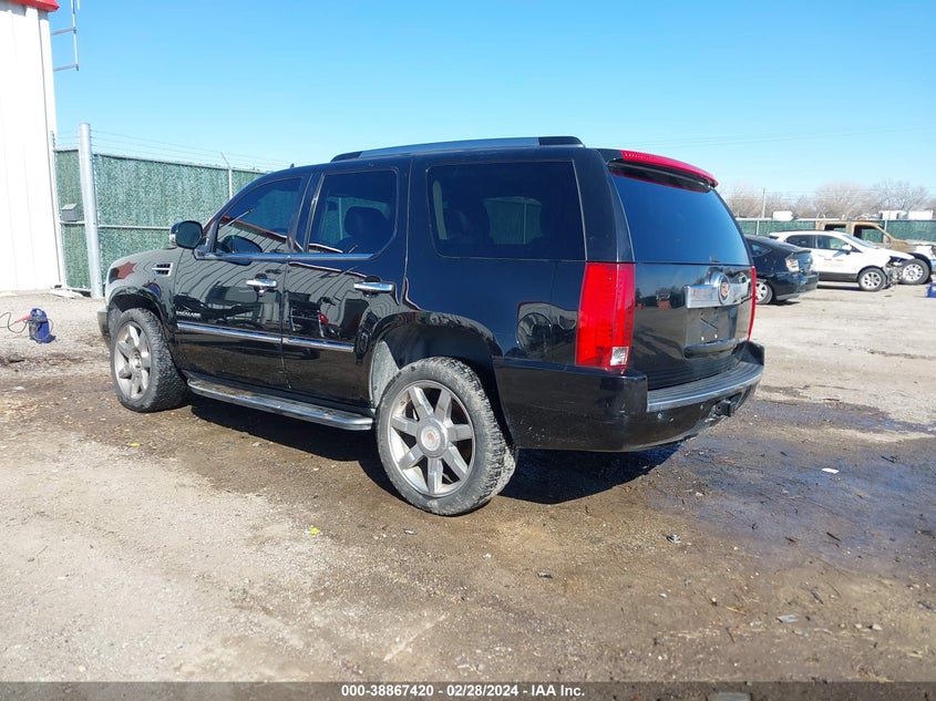 2014 CADILLAC ESCALADE LUXURY - 1GYS4BEF1ER223893