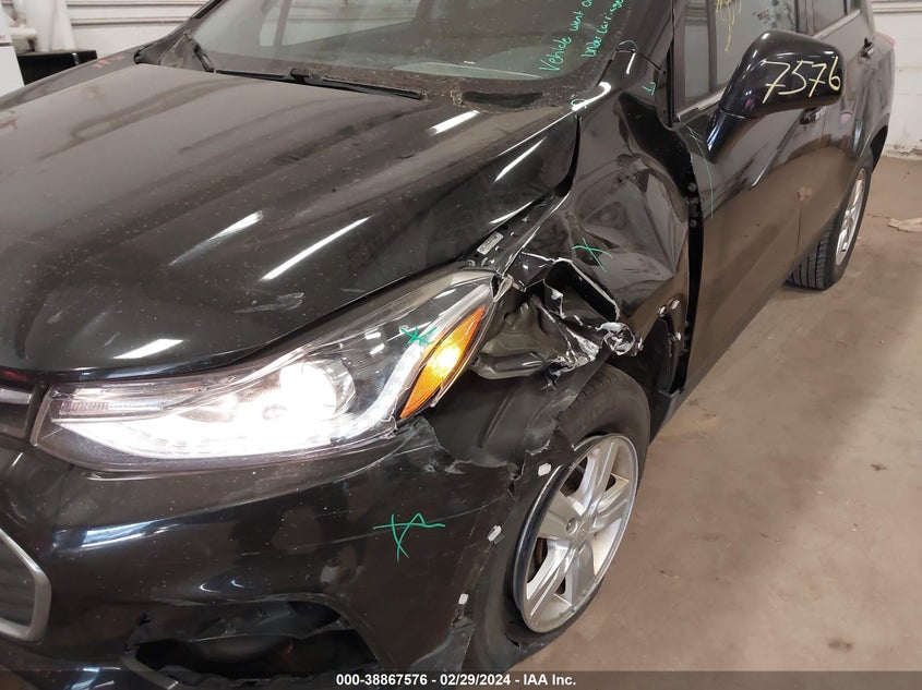 2018 CHEVROLET TRAX 1LT - 3GNCJPSB8JL262653