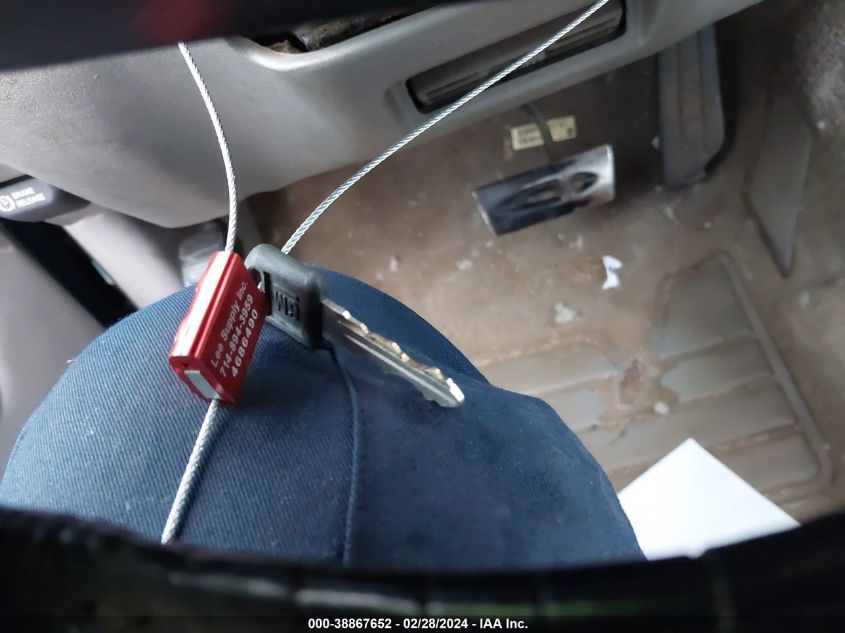 1996 GMC Sierra C1500 VIN: 2GTEC19M9T1522756 Lot: 38867652