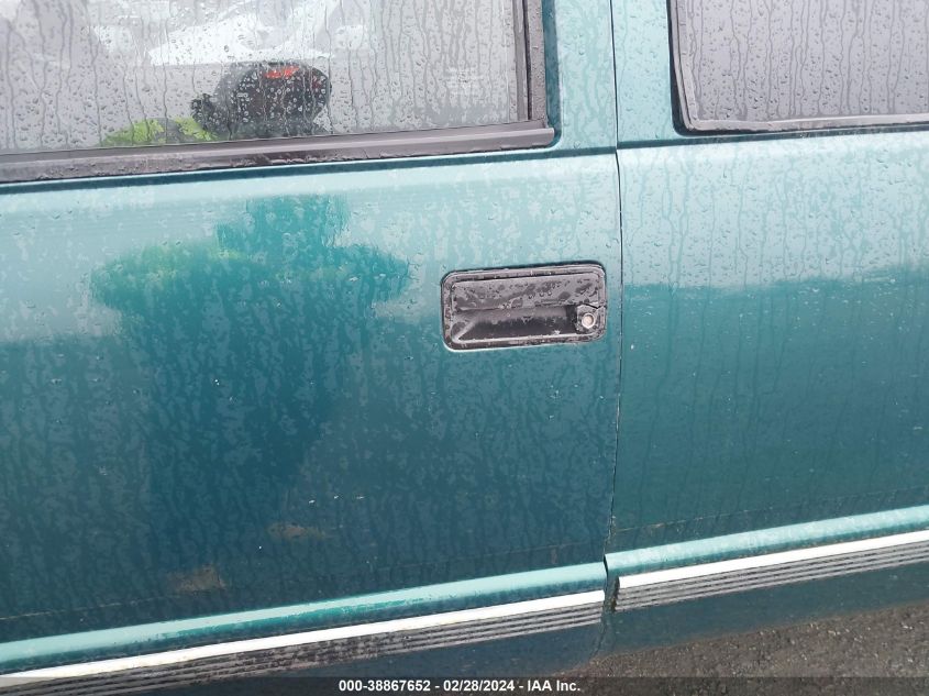 1996 GMC Sierra C1500 VIN: 2GTEC19M9T1522756 Lot: 38867652