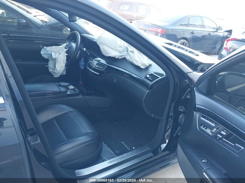 2009 Mercedes-Benz S 63 Amg VIN: WDDNG77X99A273609 Lot: 38868163