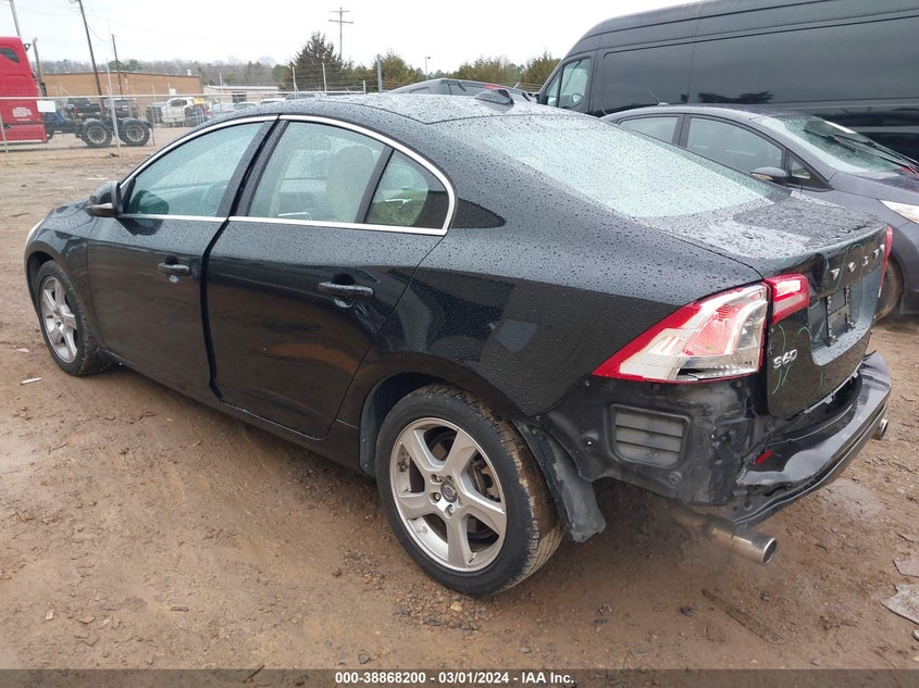 2013 VOLVO S60 T5 - YV1612FSXD2194780