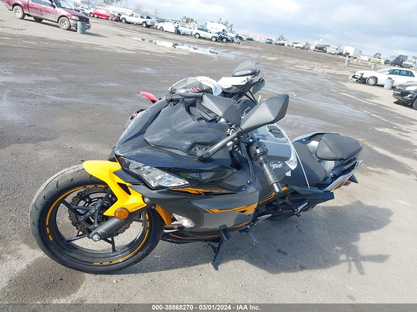 VIN JKAEXKG19JDA09444 2018 KAWASAKI EX400