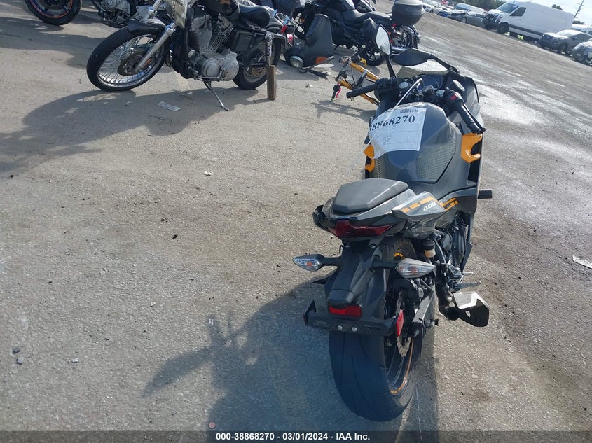 VIN JKAEXKG19JDA09444 2018 KAWASAKI EX400