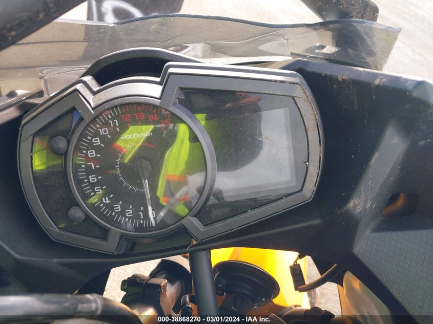 VIN JKAEXKG19JDA09444 2018 KAWASAKI EX400