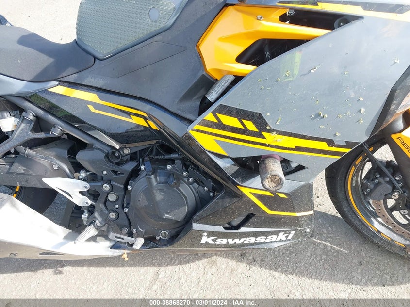 VIN JKAEXKG19JDA09444 2018 KAWASAKI EX400