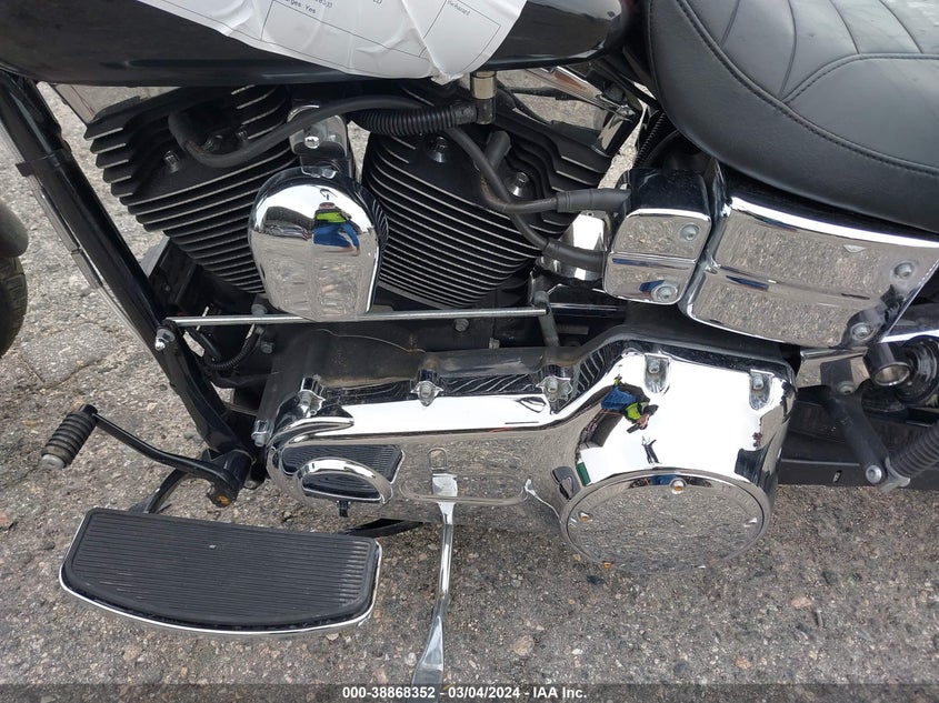 2006 HARLEY-DAVIDSON FXDWGI - 1HD1GP1116K328636