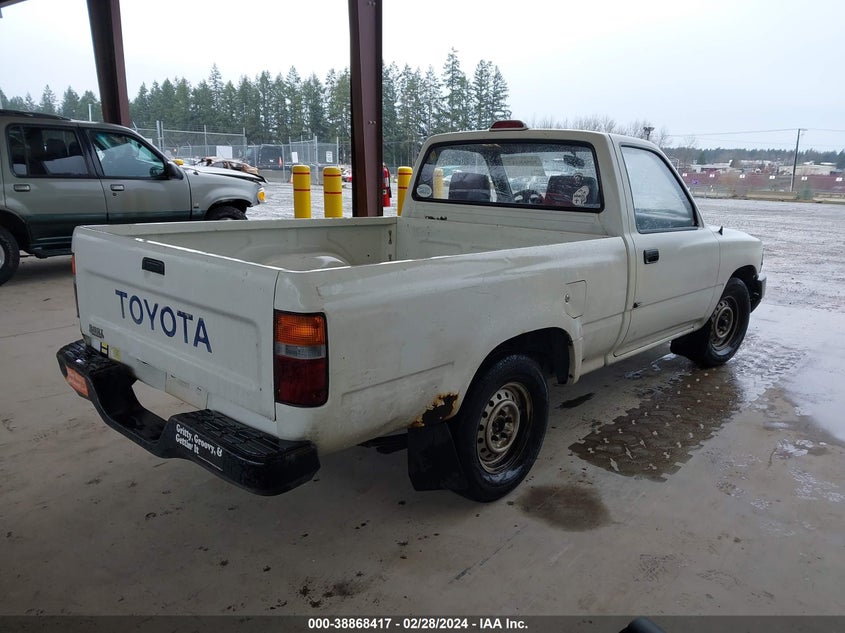 1994 Toyota Pickup 1/2 Ton Short Whlbase Stb VIN: 4TARN81A5RZ239661 Lot: 38868417