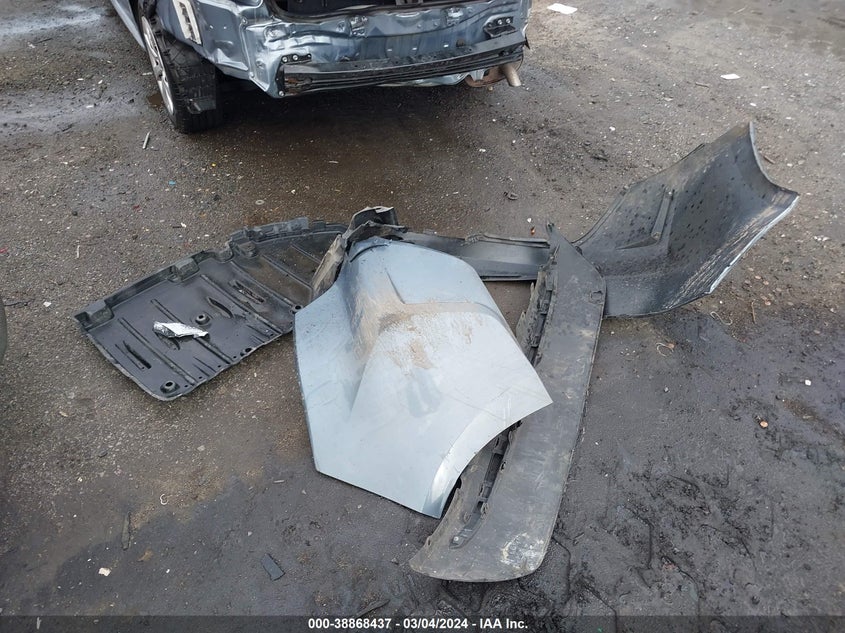 2020 TOYOTA COROLLA LE - JTDEPRAE5LJ103803