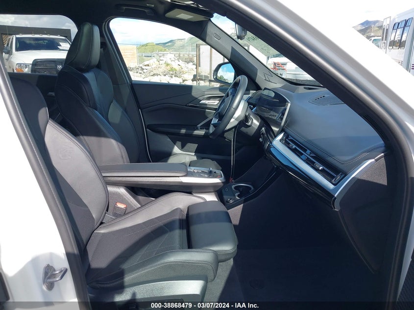 2023 BMW X1 xDrive28I VIN: WBX73EF02P5X63020 Lot: 38868479