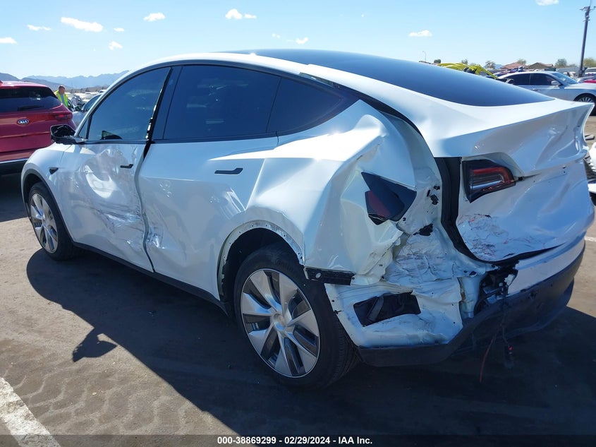 VIN 7SAYGDEE9NA015552 2022 TESLA MODEL Y LONG RANGE DUAL MOTOR ALL-WHEEL DRIVE
