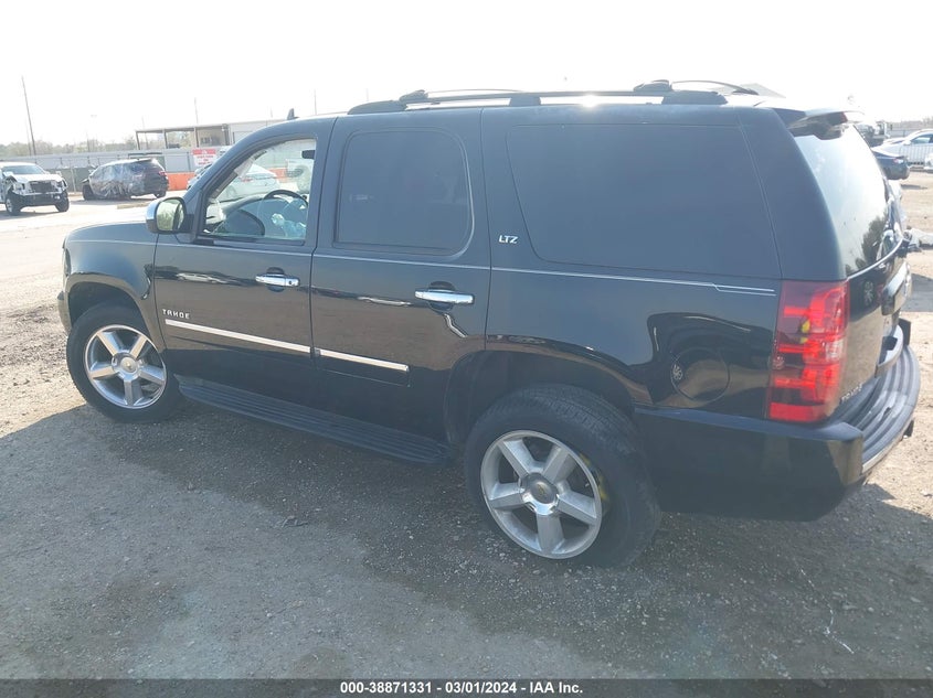 2013 CHEVROLET TAHOE LTZ - 1GNSKCE01DR287869