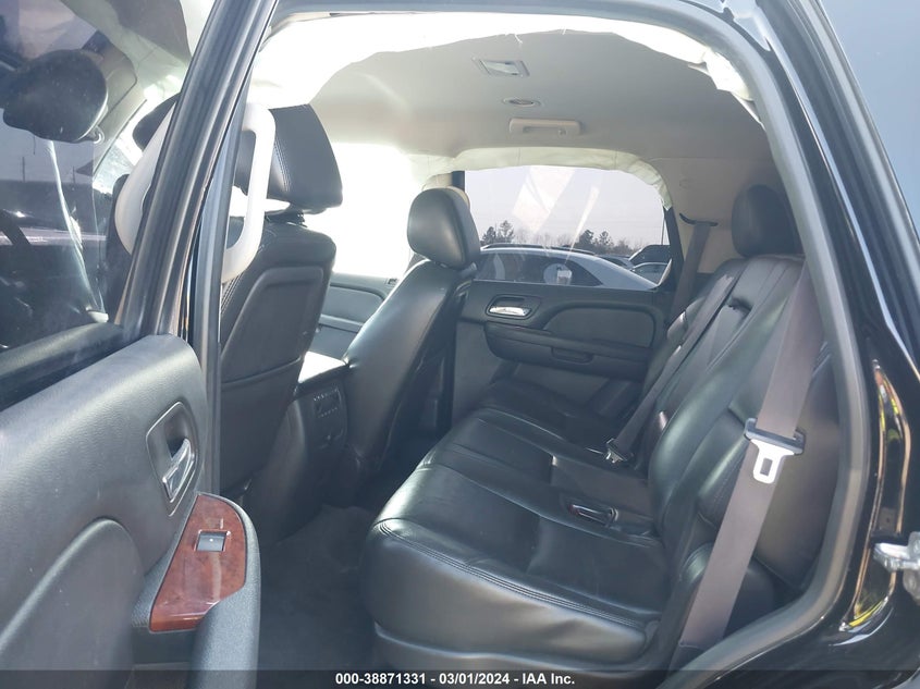 2013 CHEVROLET TAHOE LTZ - 1GNSKCE01DR287869