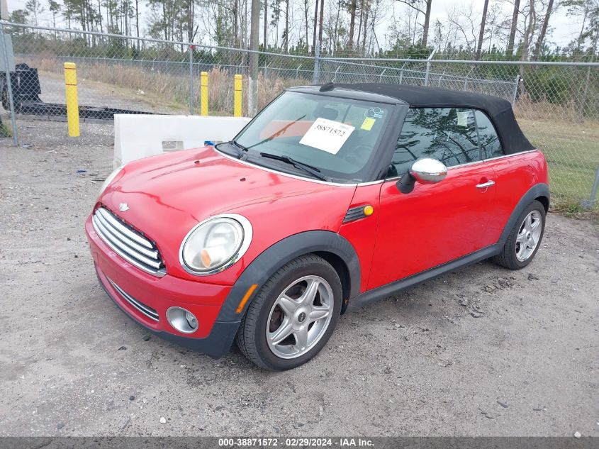 2010 Mini Cooper VIN: WMWMR3C56ATU97813 Lot: 38871572