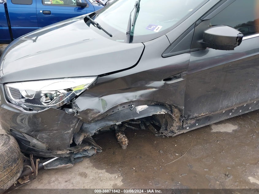 VIN 1FMCU9HD3JUB55600 2018 FORD ESCAPE SEL