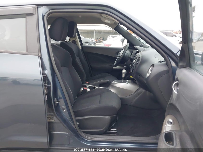 2014 NISSAN JUKE S - JN8AF5MR6ET362417