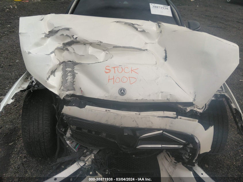 2018 MERCEDES-BENZ E 300 VIN: WDDZF4KB2JA392489
