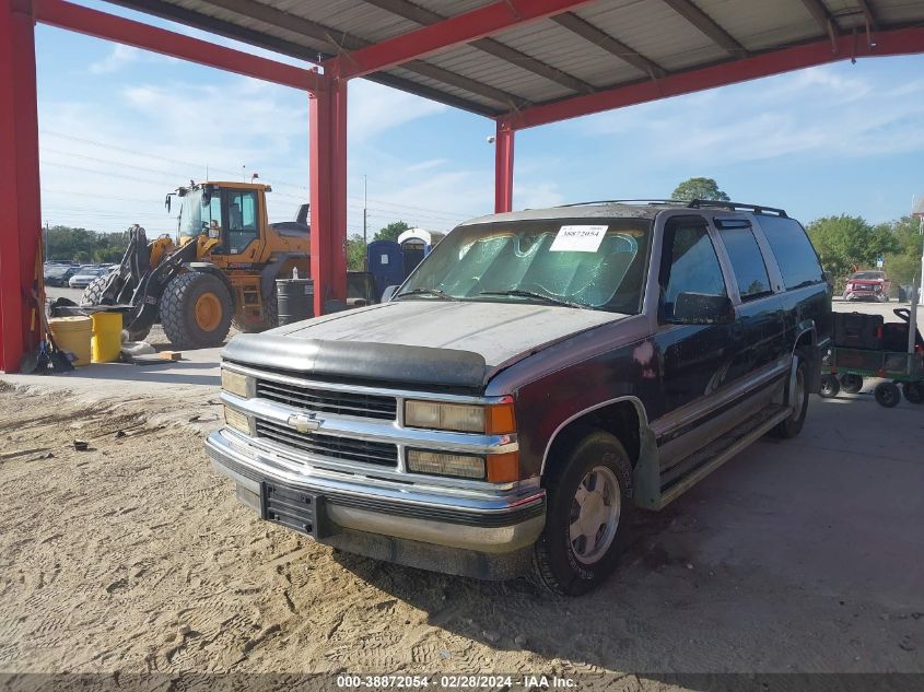 1996 Chevrolet Suburban C1500 VIN: 3GNEC16RXTG120520 Lot: 38872054