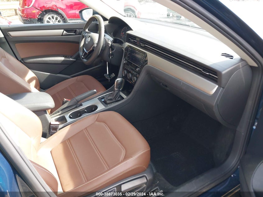 VIN 1VWSA7A34MC003296 2021 VOLKSWAGEN PASSAT 2.0T SE