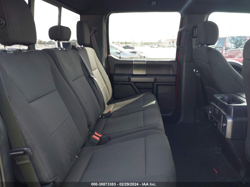 VIN 1FTEW1CPXKFB43329 2019 FORD F-150 XLT