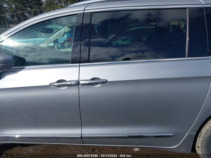 2019 CHRYSLER PACIFICA TOURING L - 2C4RC1BGXKR583328