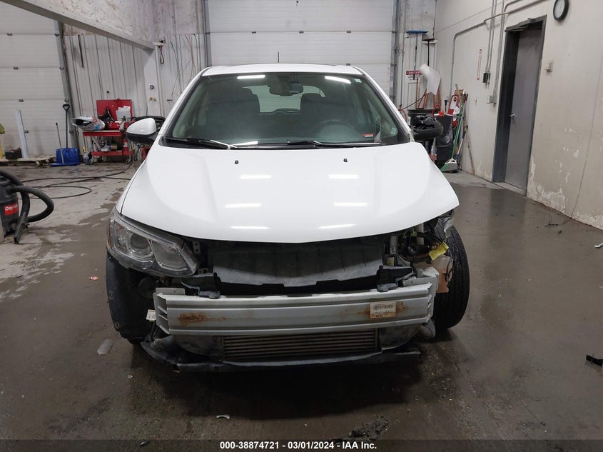 2018 CHEVROLET SONIC LT AUTO - 1G1JD6SBXJ4135497