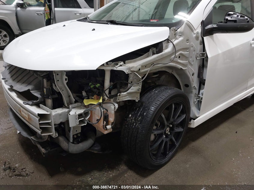 2018 CHEVROLET SONIC LT AUTO - 1G1JD6SBXJ4135497