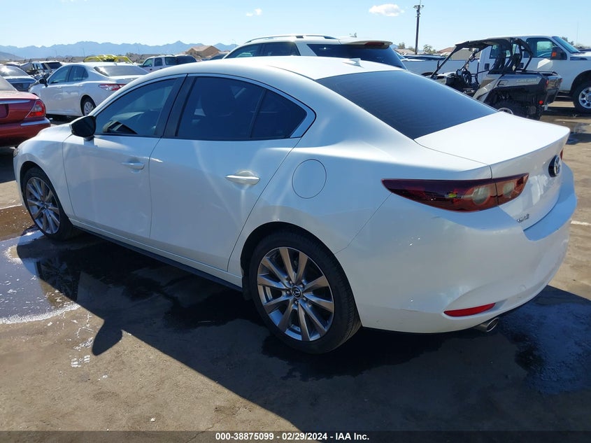 VIN 3MZBPADLXKM105656 2019 MAZDA MAZDA3 PREFERRED PACKAGE