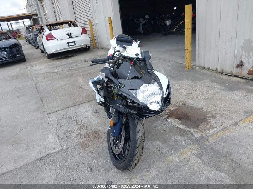 2023 SUZUKI GSX-R750 - JS1GR7MA8P7100990