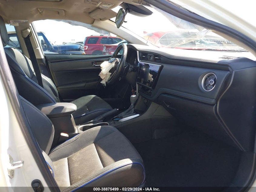 2019 TOYOTA COROLLA VIN: 5YFBURHE5KP902993
