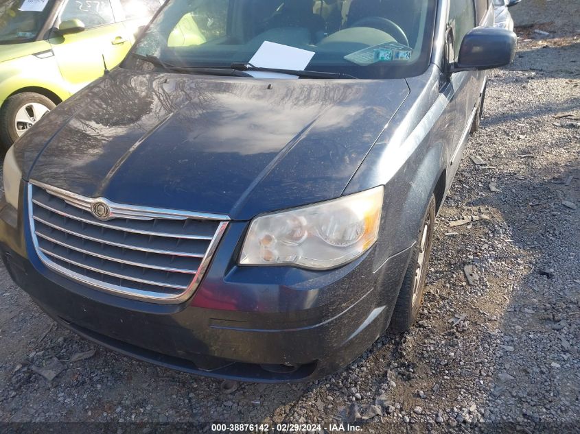 2009 Chrysler Town & Country Touring VIN: 2A8HR54199R56737 Lot: 38876142