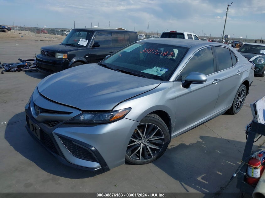 2024 TOYOTA CAMRY SE - 4T1T11AKXRU854320